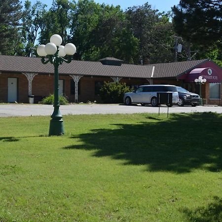 The Evergreen Motel In Kansas Pratt Eksteriør bilde